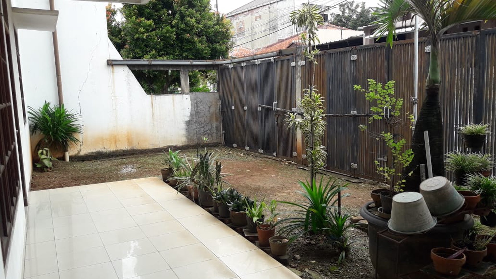 Rumah Siap Huni di Veteran Jakarta Selatan