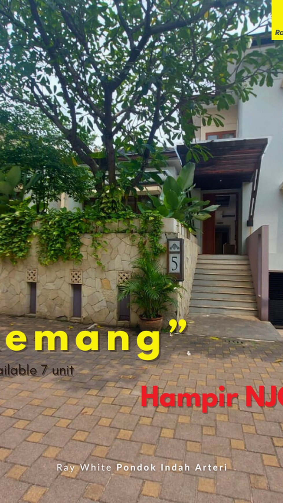 Rumah mewah paling strategis bergaya bali di kemang jakarta selatan.