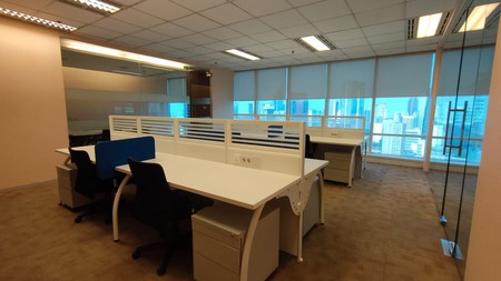 Gedung Kantor di Sudiman luas 128 m2, fully furnished, interior bagus,  siap huni