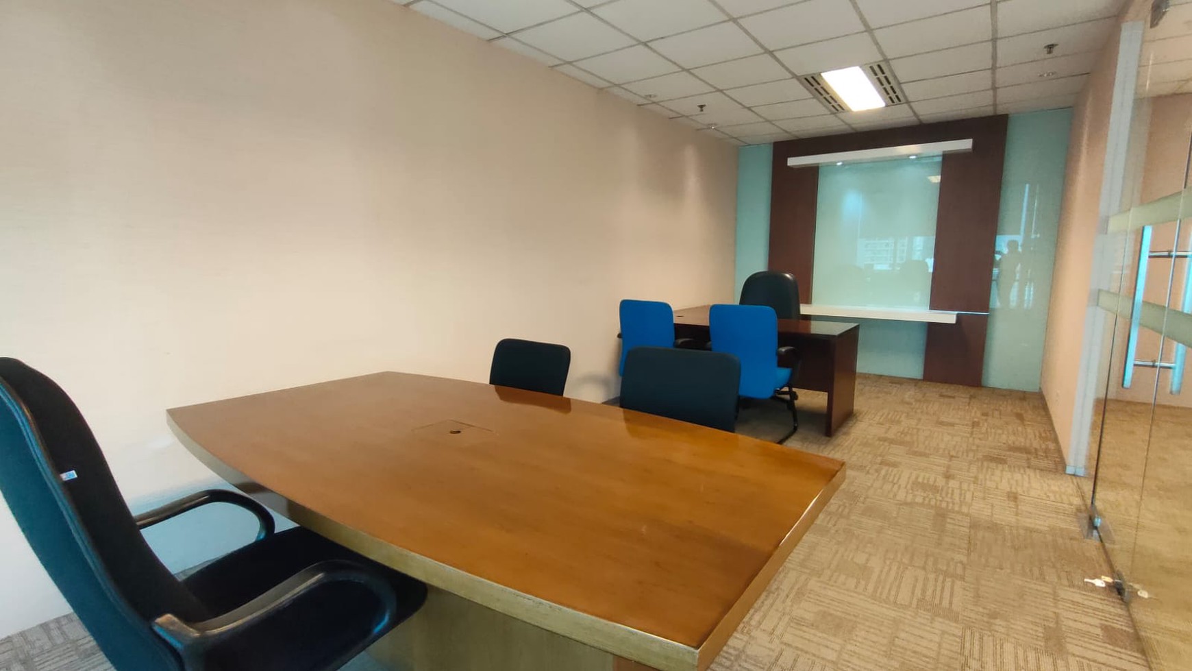 Gedung Kantor di WismaGKBI Sudiman luas 128 m2, fully furnished, interior bagus,  siap huni