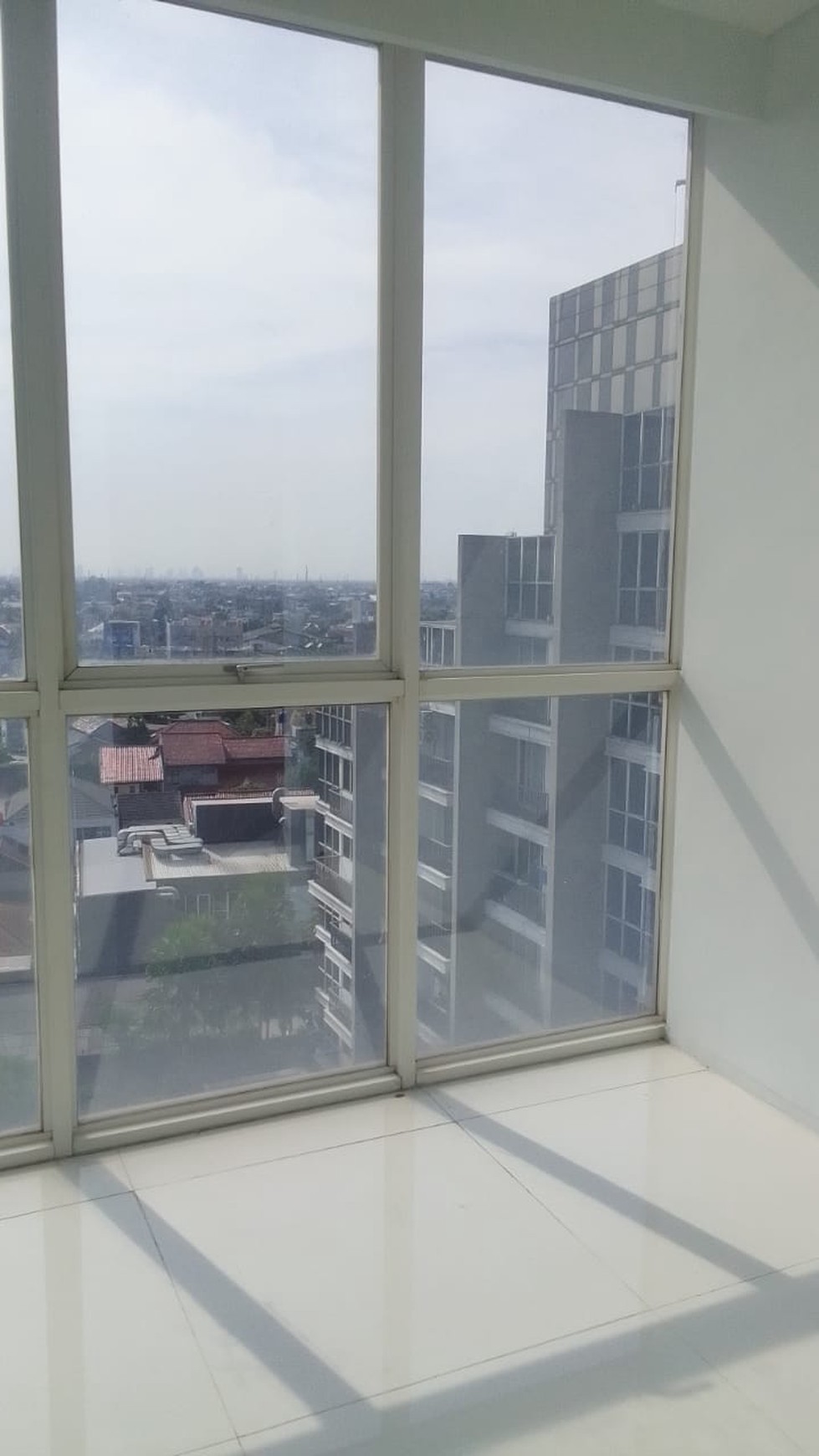 Apartemen Siap Huni dengan Lokasi Strategis dan Fasilitas Lengkap @Apartemen Lexington