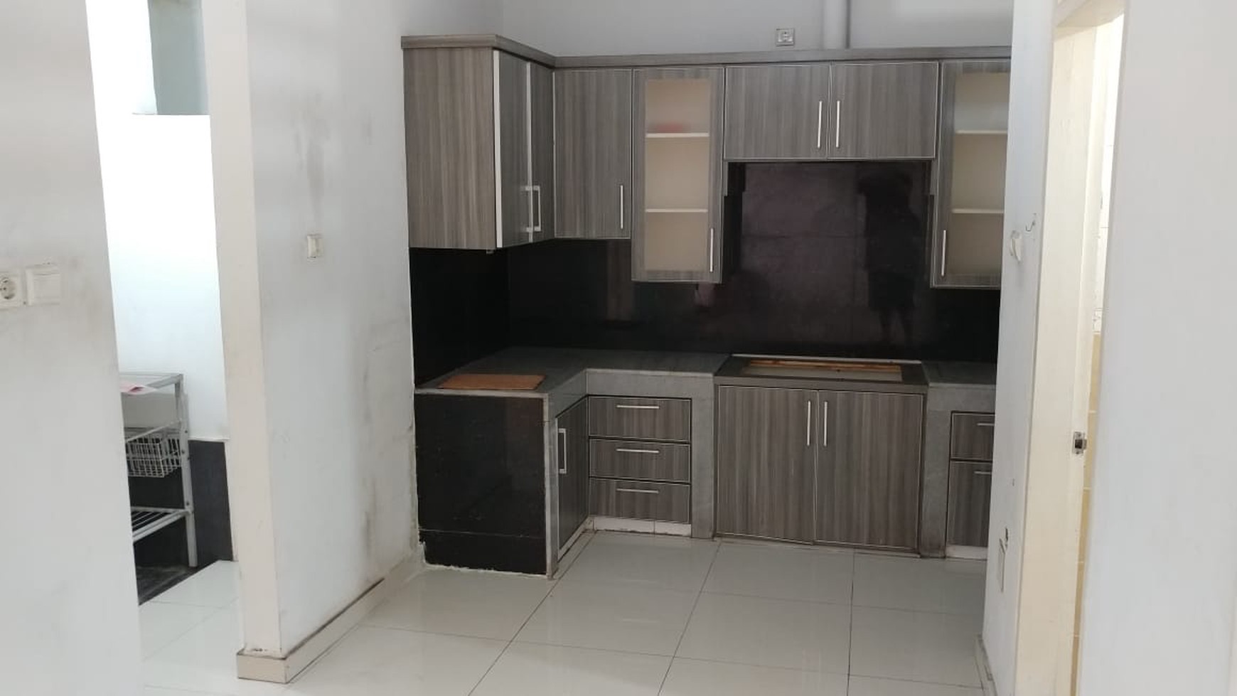 Di jual rumah diJanur elok 3 blok QC  dekat Penabur Sekolah KelapaGading,