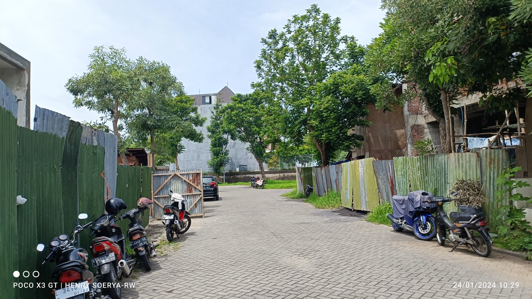 1651. Rumah New Gress Baru Siap Huni Stamford Citraland Surabaya Barat