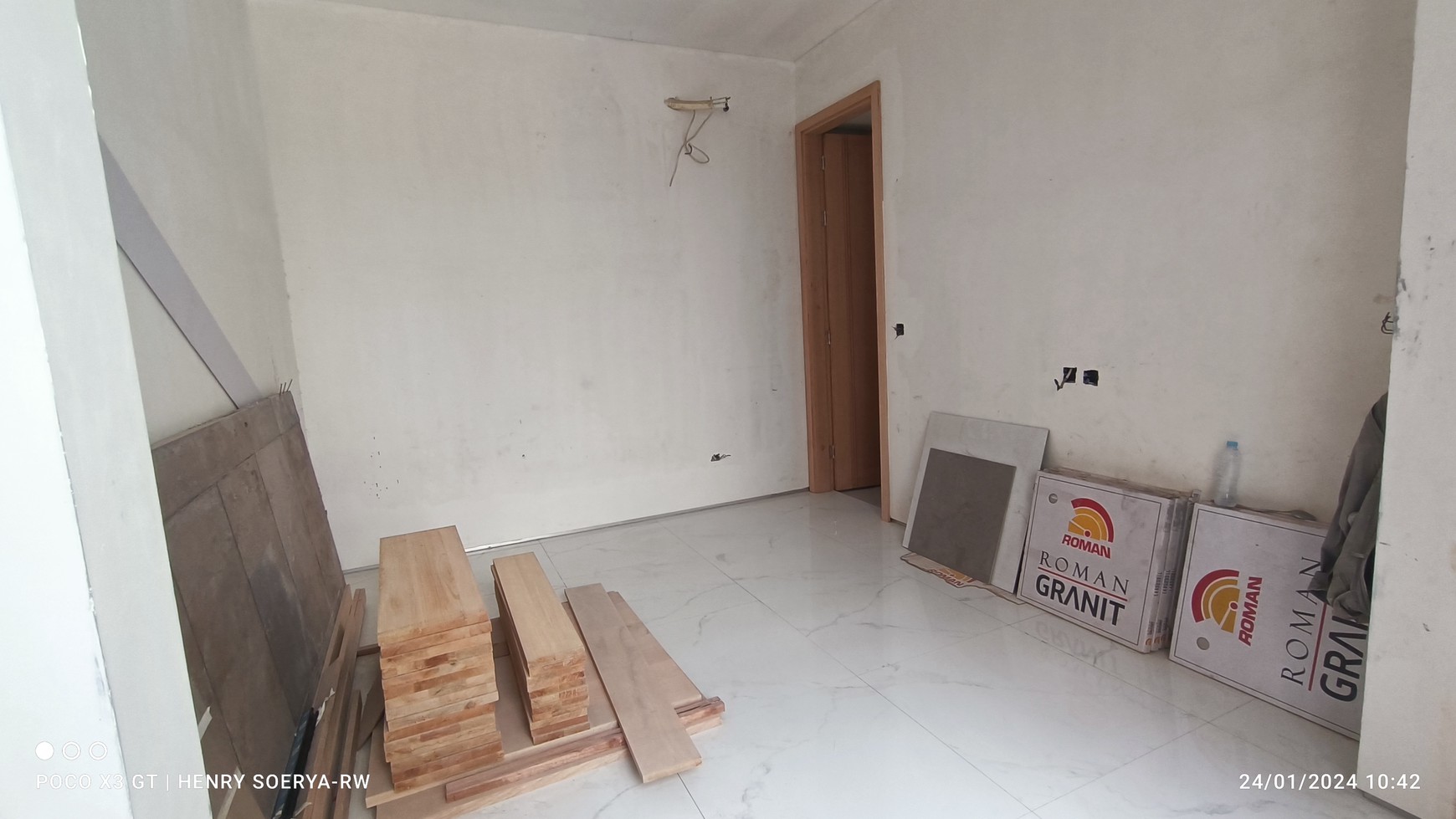 1651. Dijual Rumah On Progress Stamford Citraland Surabaya