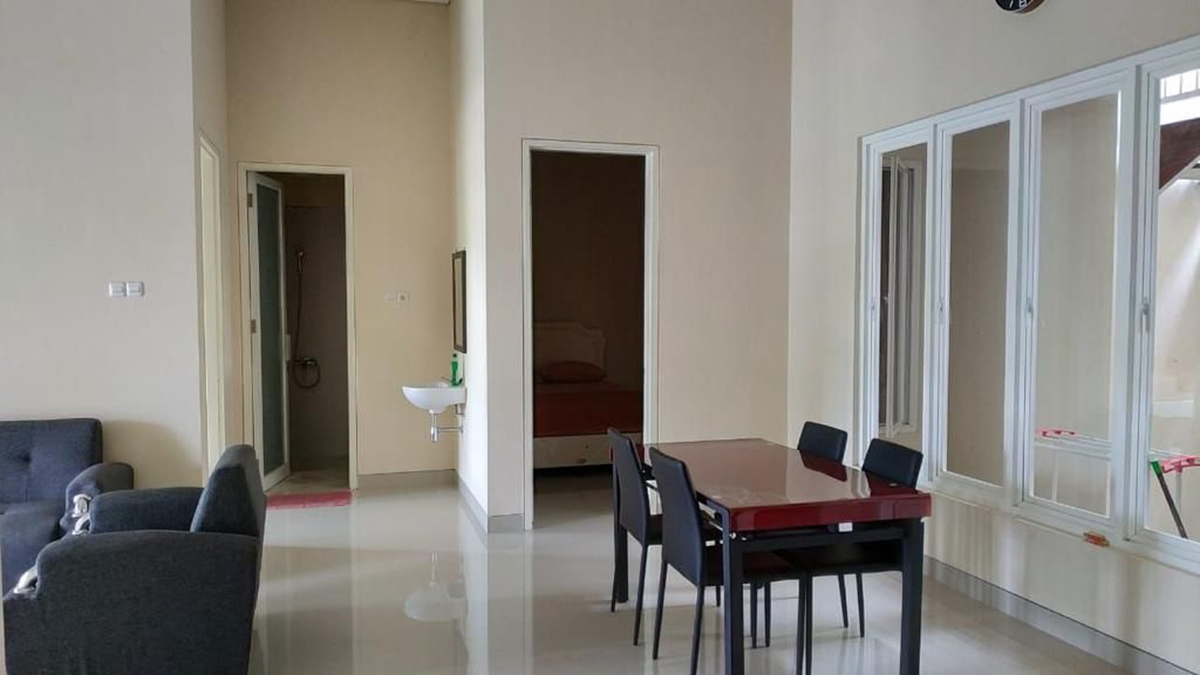 Li49. Dijual Rumah Royal Garden Regency, Bumiaji Batu