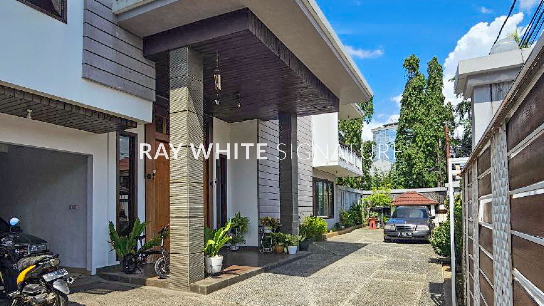 Dijual Rumah Bagus dan Layak Huni, Jl. Kesehatan, Bintaro