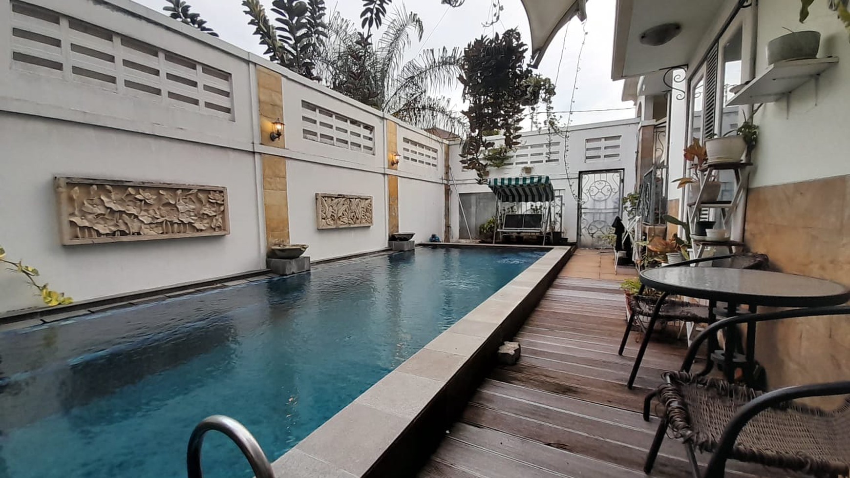 Dijual Rumah Town House di Bunga Mayang Veteran Bintaro Pesanggrahan Jakarta Selatan