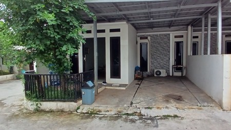 Rumah Minimalis, 1 lantai dalam Cluster di Reni Jaya