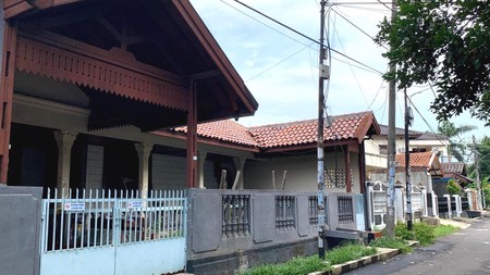 Rumah siap huni di komplek pertamina raya