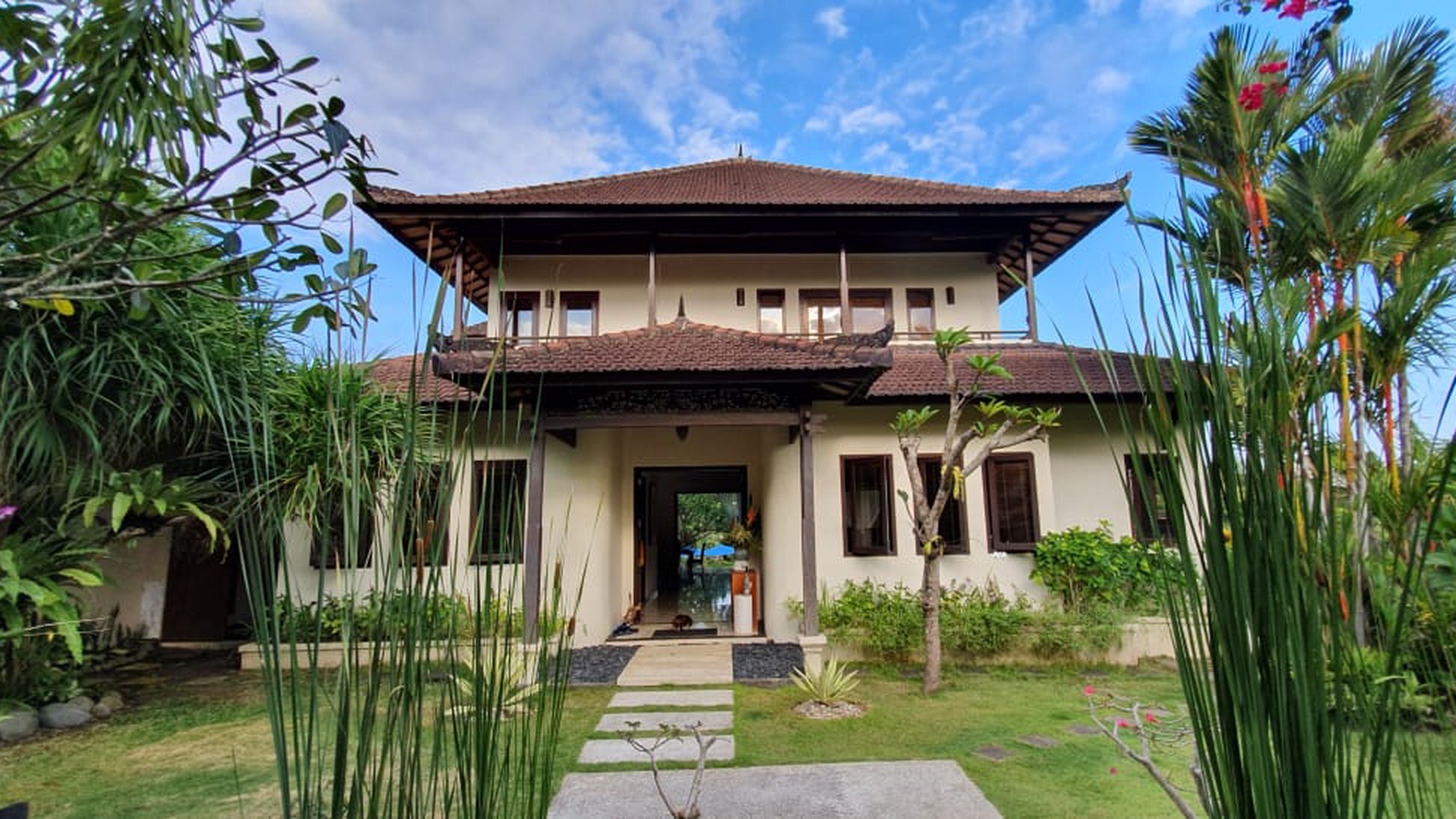 Villas Freehold In great Location Close to Echo Beach Canggu