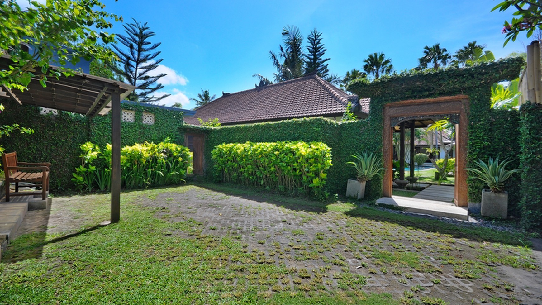 Villas Freehold In great Location Close to Echo Beach Canggu