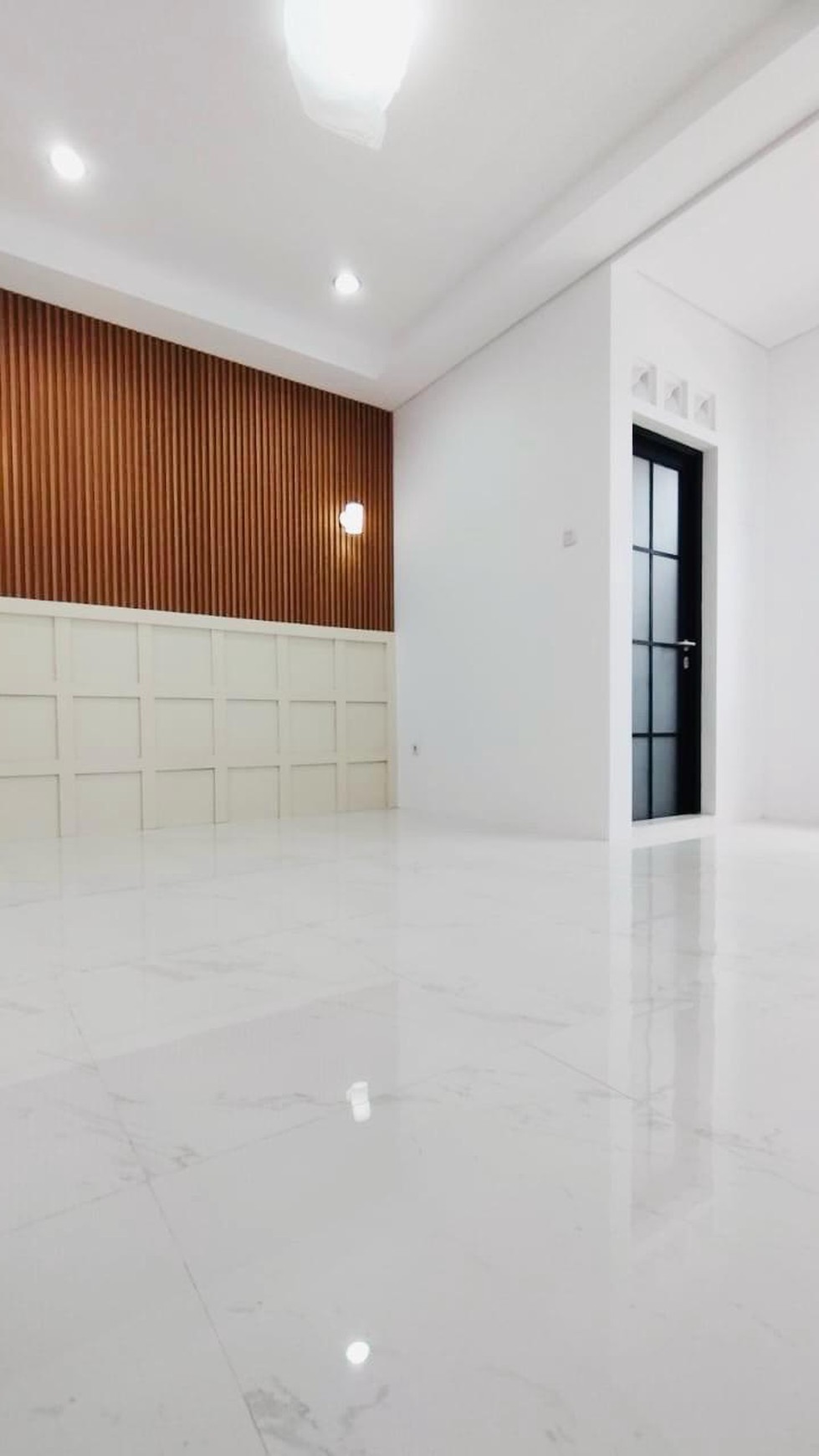 Turun Harga ! Rumah Cantik Sudah Renovasi dengan Minimalis Modern di Bintaro Sektor 9