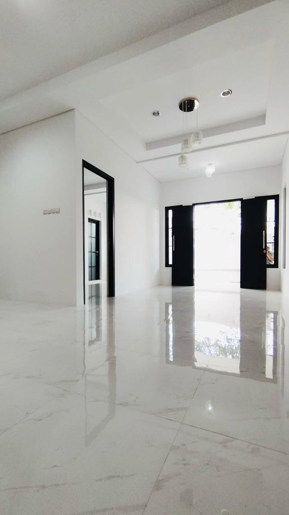 Turun Harga ! Rumah Cantik Sudah Renovasi dengan Minimalis Modern di Bintaro Sektor 9