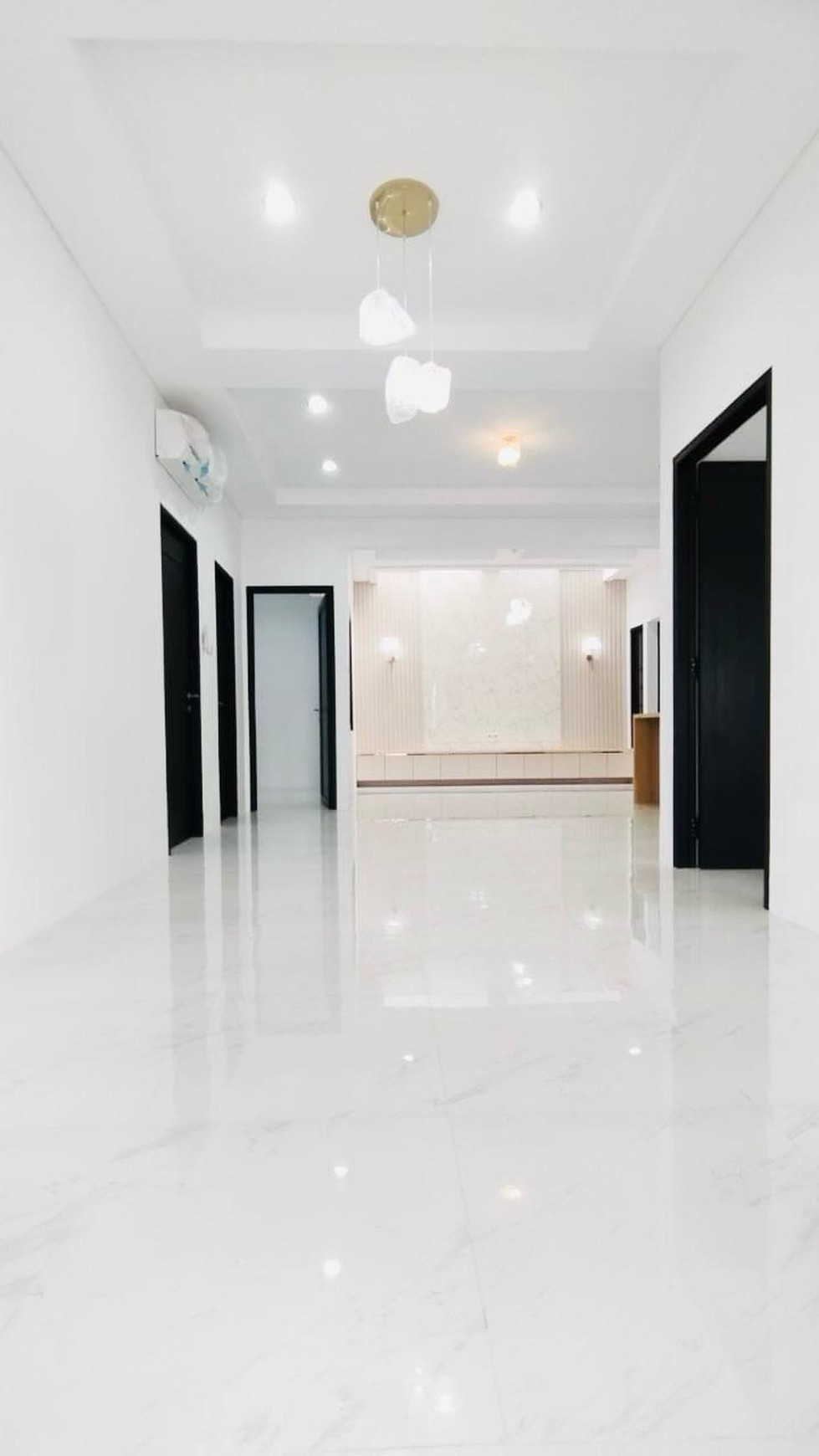 Turun Harga ! Rumah Cantik Sudah Renovasi dengan Minimalis Modern di Bintaro Sektor 9