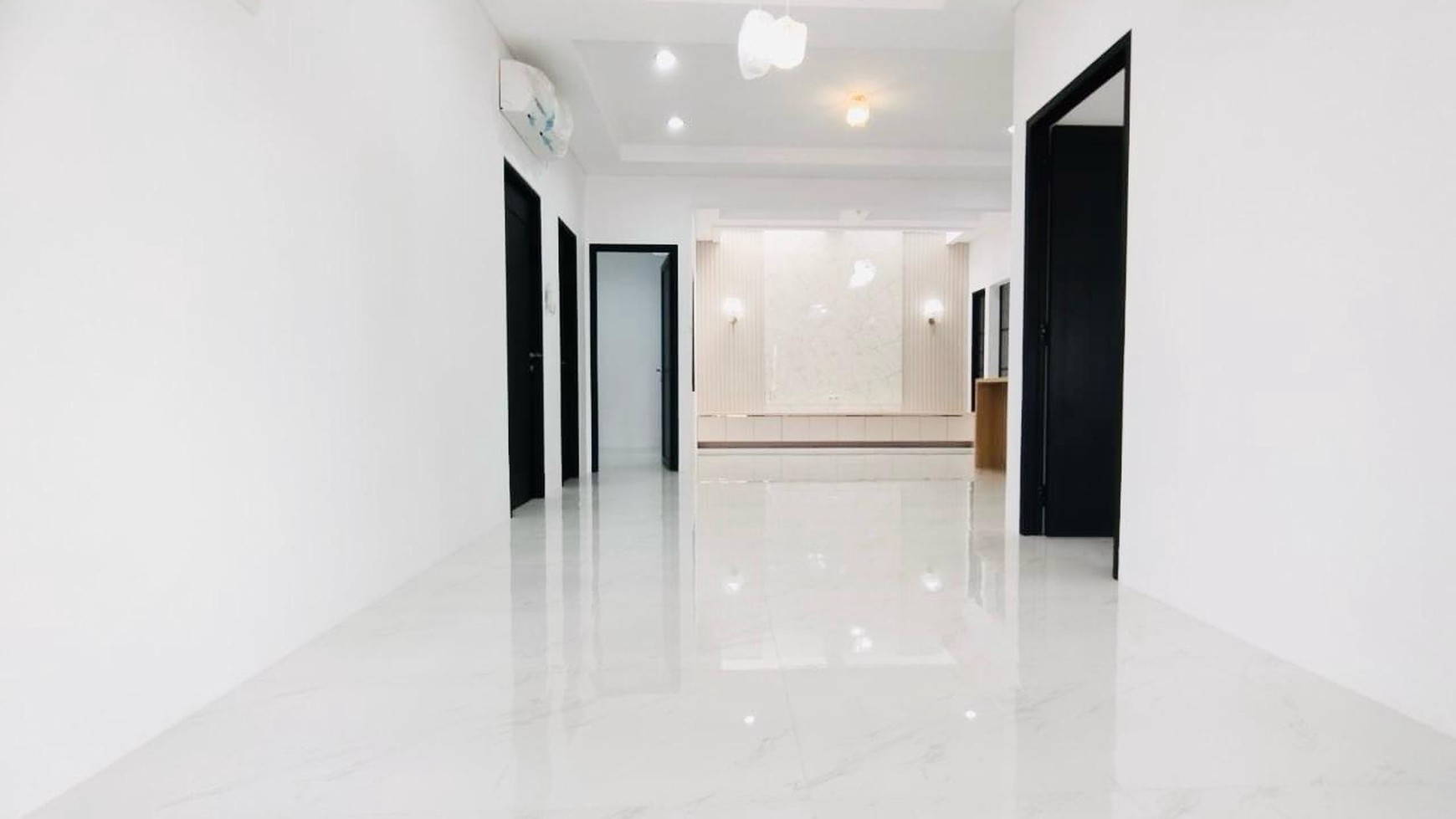 Turun Harga ! Rumah Cantik Sudah Renovasi dengan Minimalis Modern di Bintaro Sektor 9