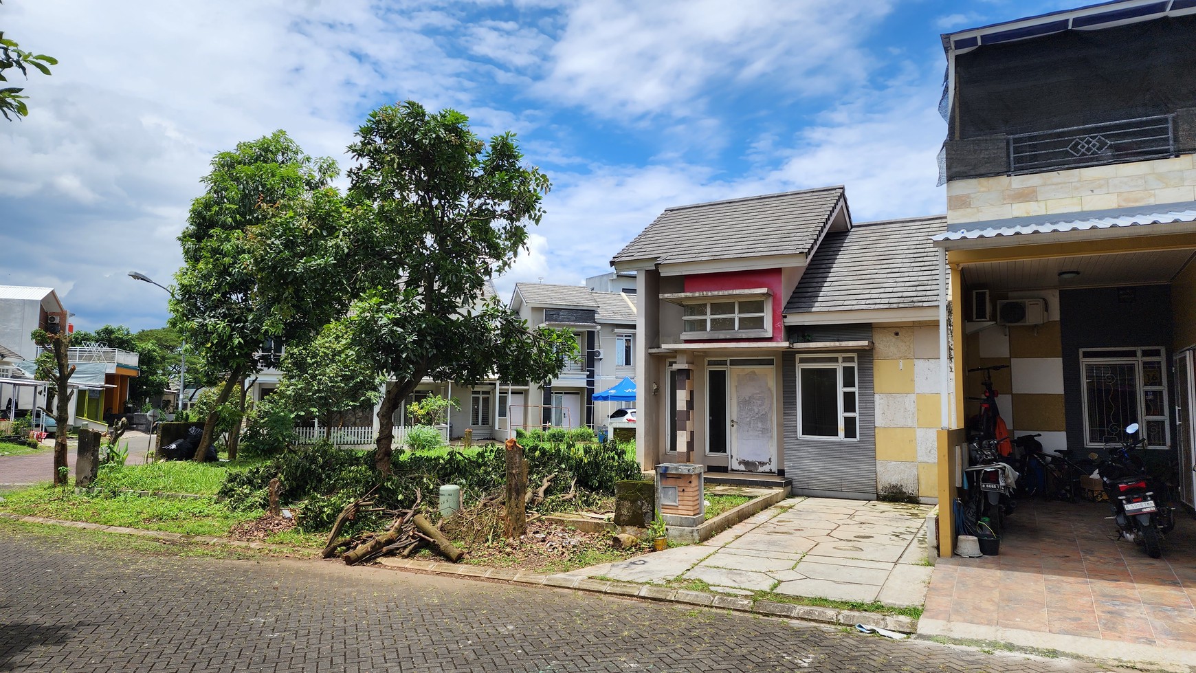 Rumah hook di Metland Transyogie