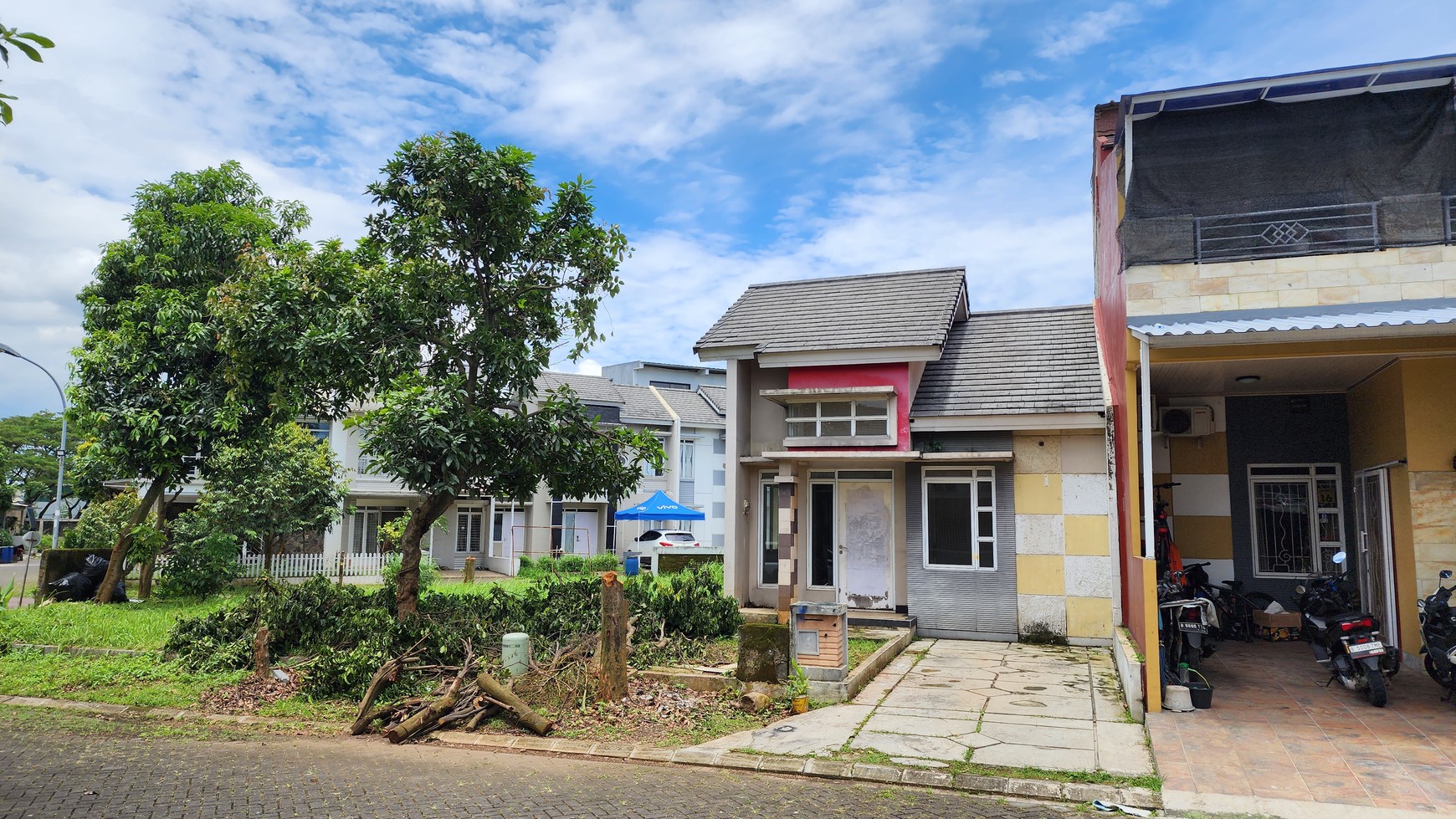 Rumah hook di Metland Transyogie