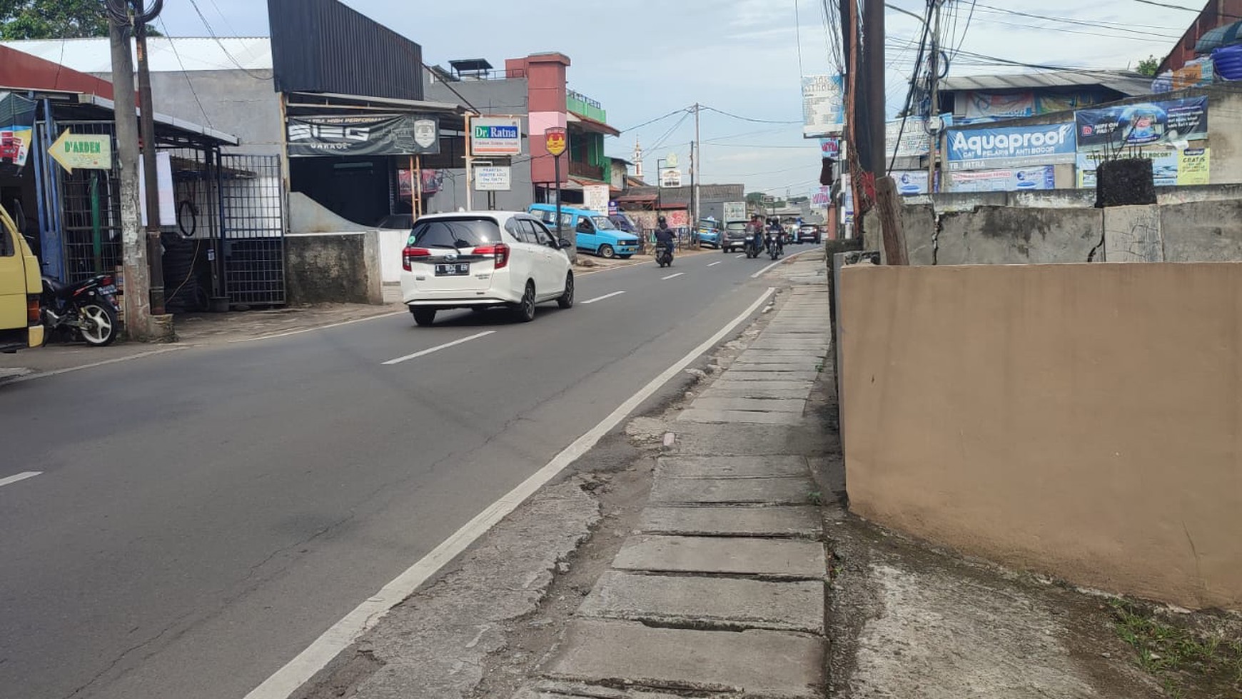 Rumah Jl Moh. Khaffi, Cipedak Jagakarsa, Luas 1.703m2