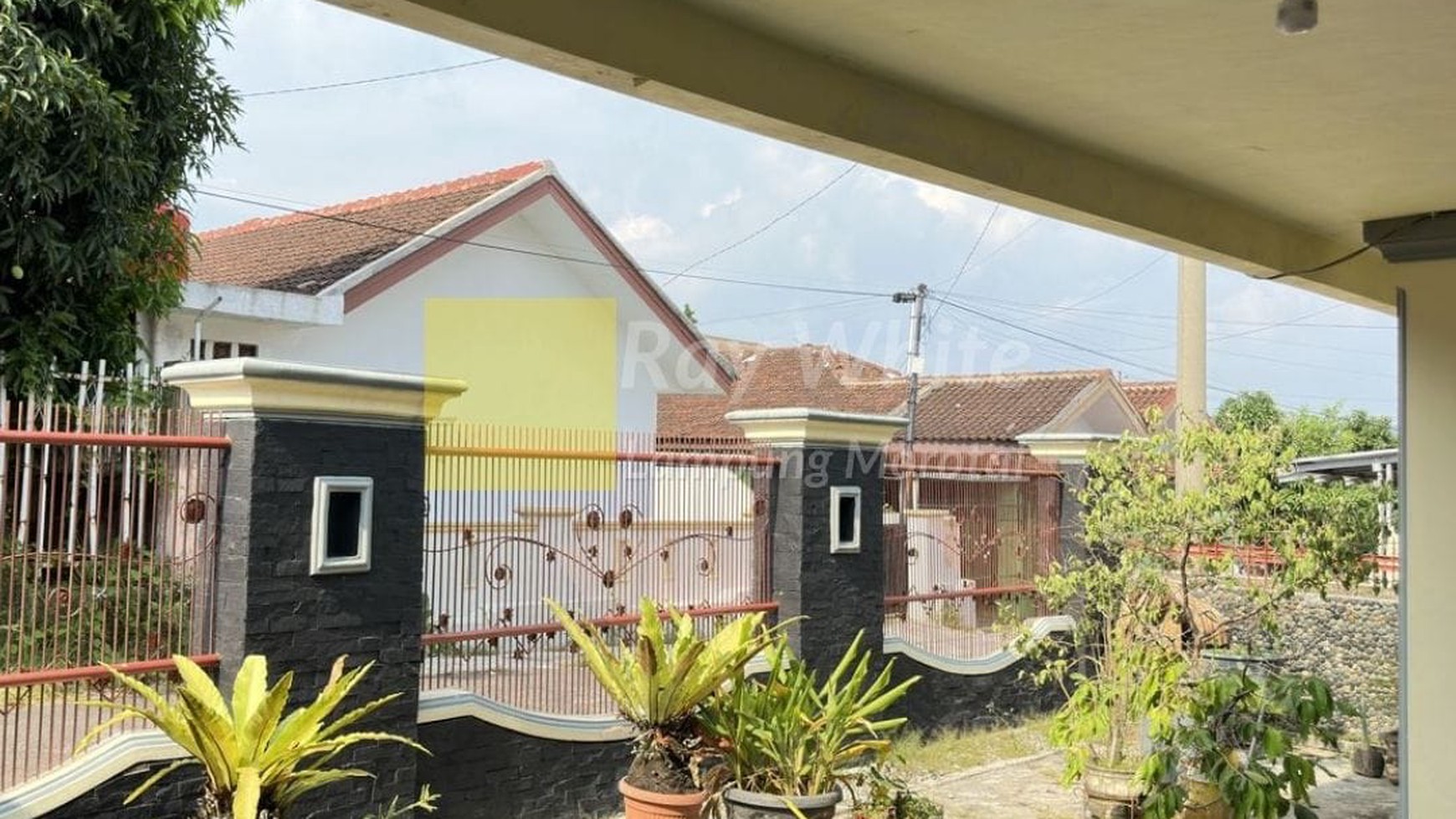 Dijual Rumah Mewah Siap Huni st