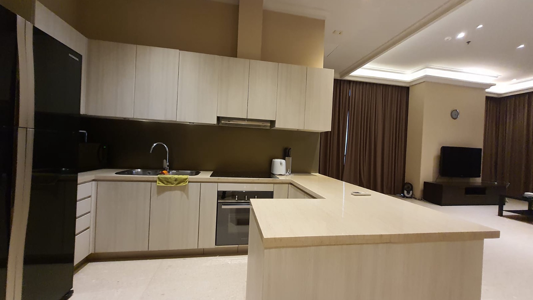 Disewakan unit Apartemen Senopati Suite - Kebayoran Baru - Jakarta Selatan