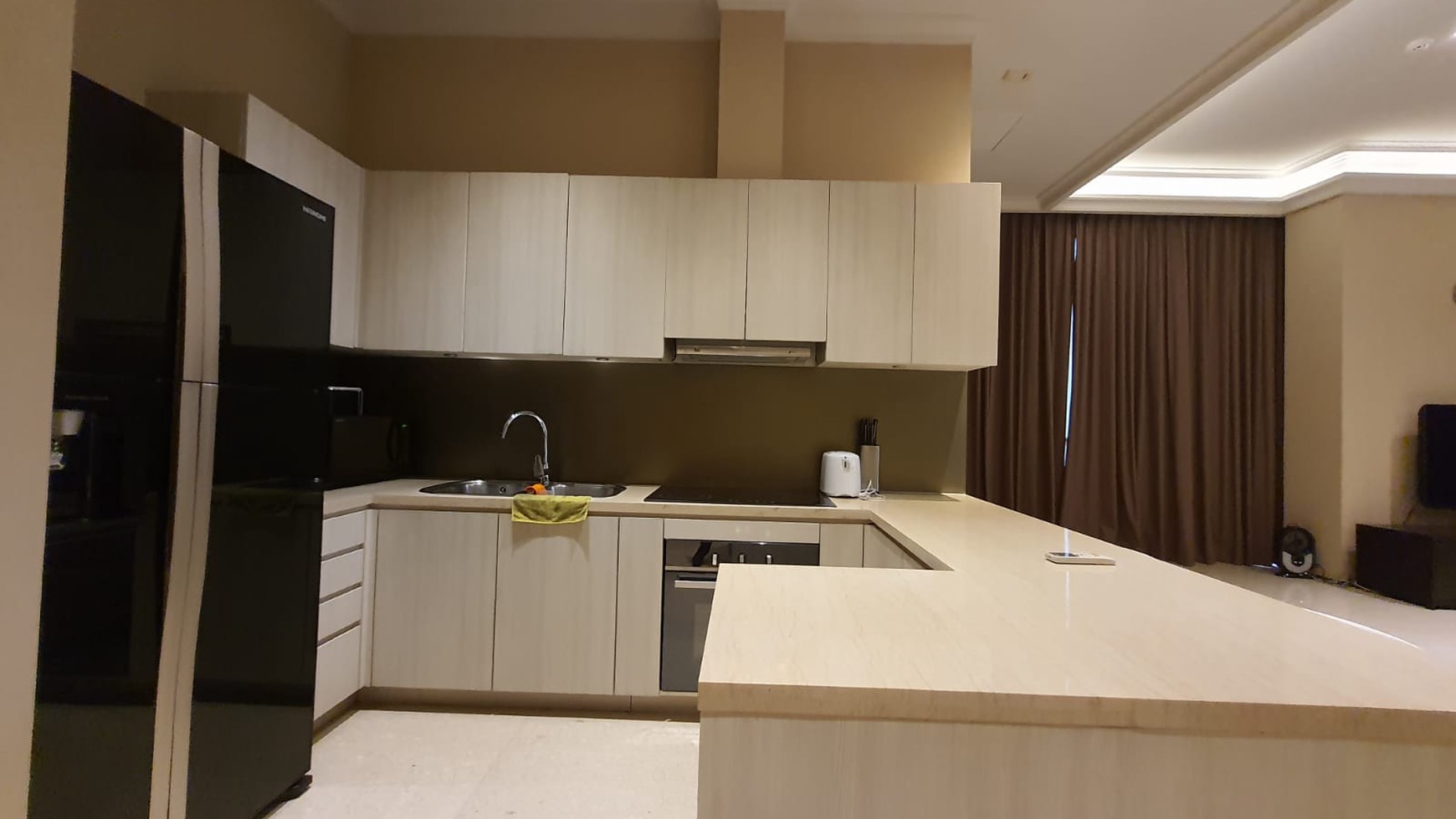 Disewakan unit Apartemen Senopati Suite - Kebayoran Baru - Jakarta Selatan