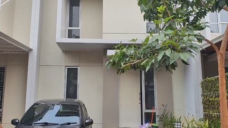 Rumah Minimalis Modern 2 lantai di Boston   Village Gading Serpong