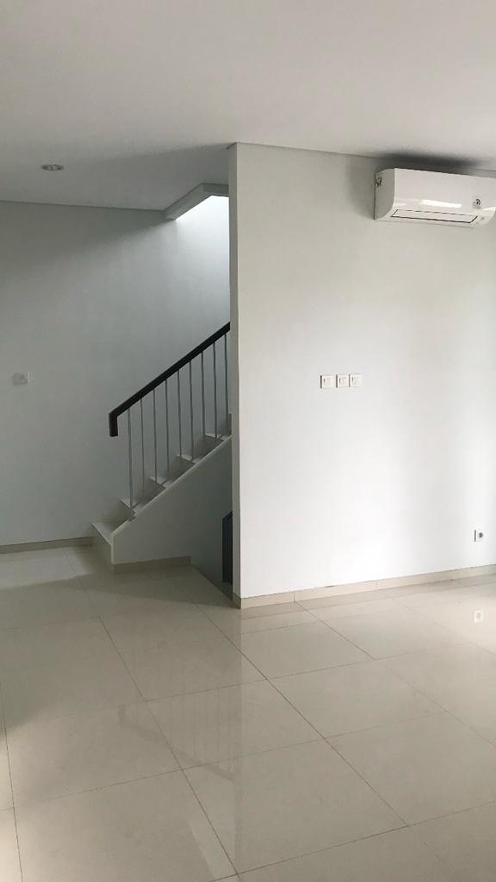 Rumah Bagus Di Discovery Aluvia Bintaro Jaya Sektor 9