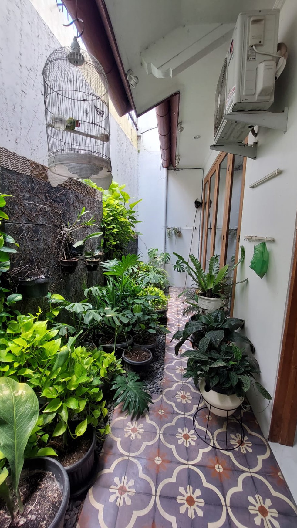 Rumah 2 Lantai Semi Furnish Dalam Perum Pondok Permai Kasihan Bantul
