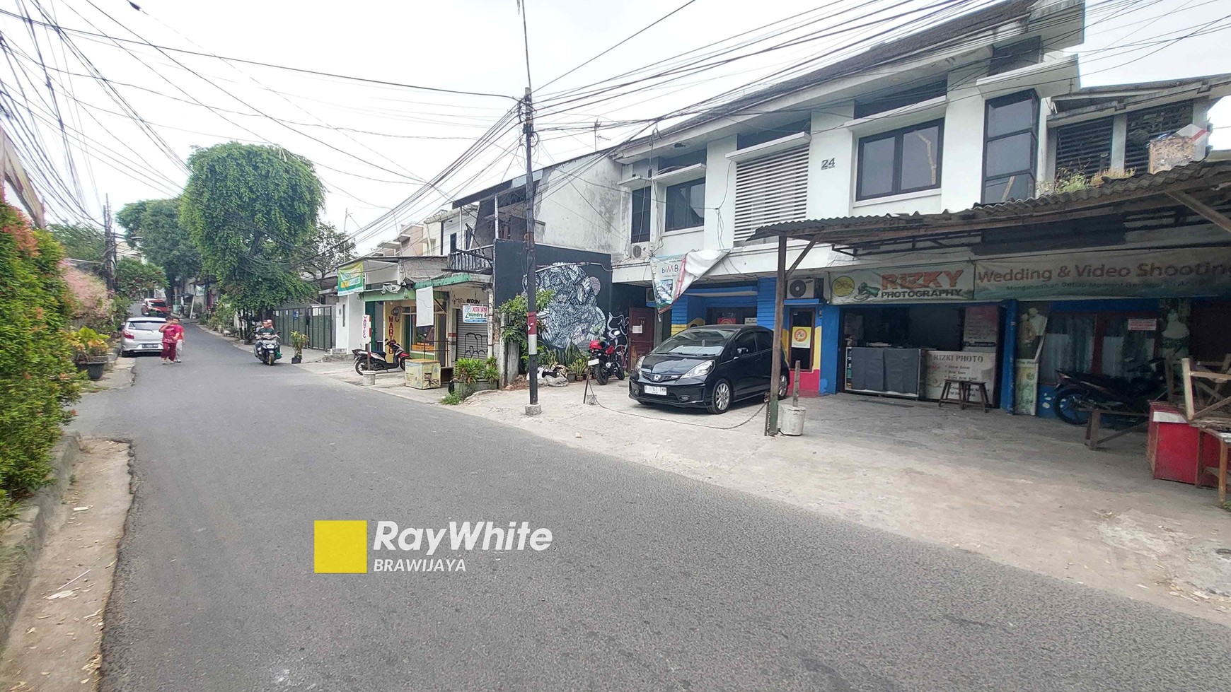 Rumah di Jalan Bangka II, Jaksel, bebas banjir, 5 menit ke Tendean