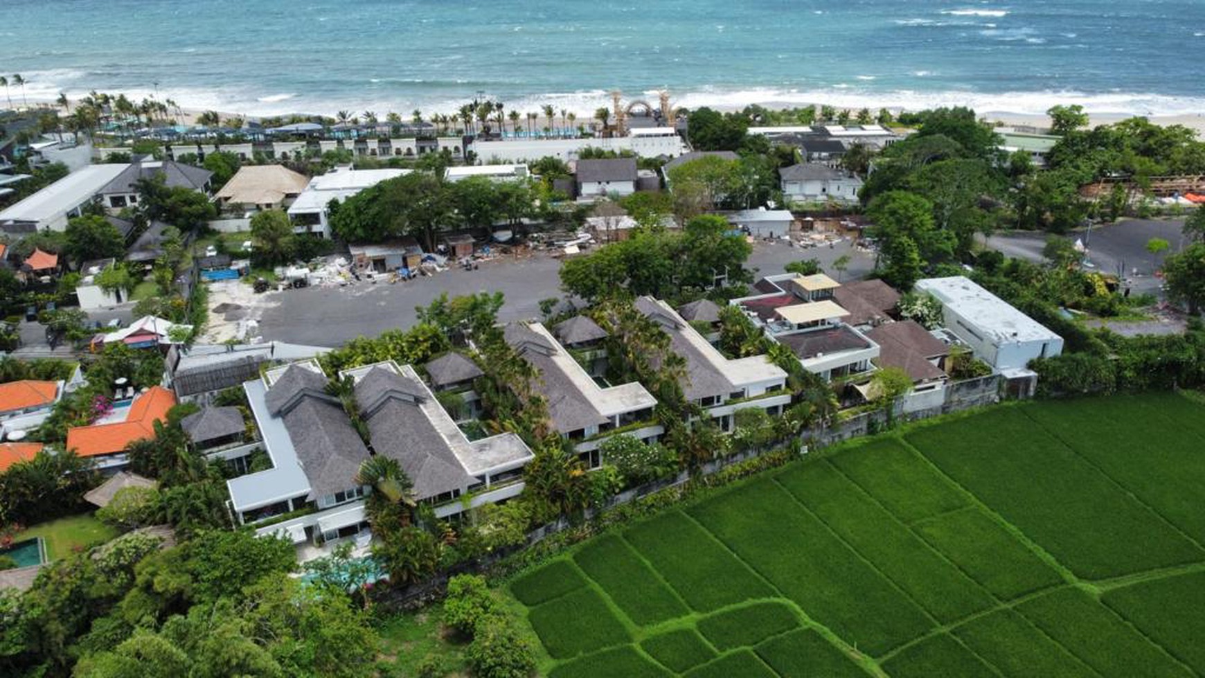 Villa 4 Unit Leasehold in Great Location Berawa Canggu