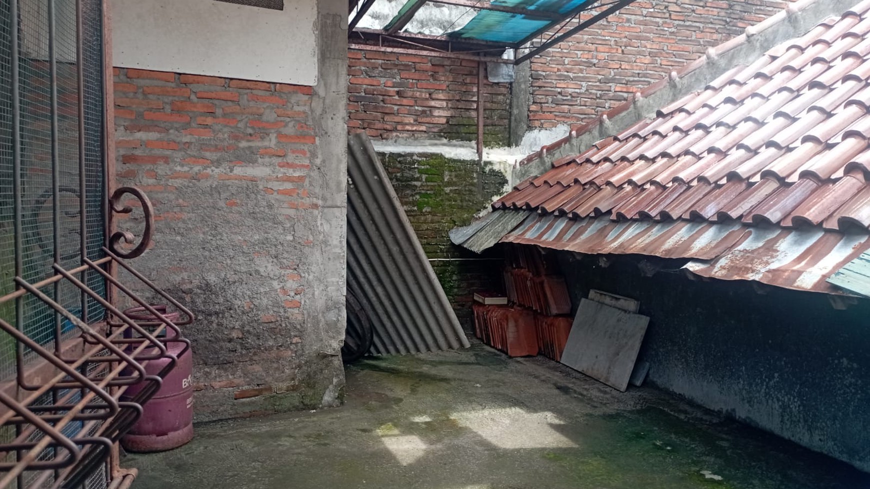 Rumah Induk + Kost 10 Kamar Lokasi Sorogenen Kalasan Sleman 