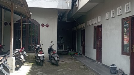 Rumah Induk + Kost 10 Kamar Lokasi Sorogenen Kalasan Sleman 