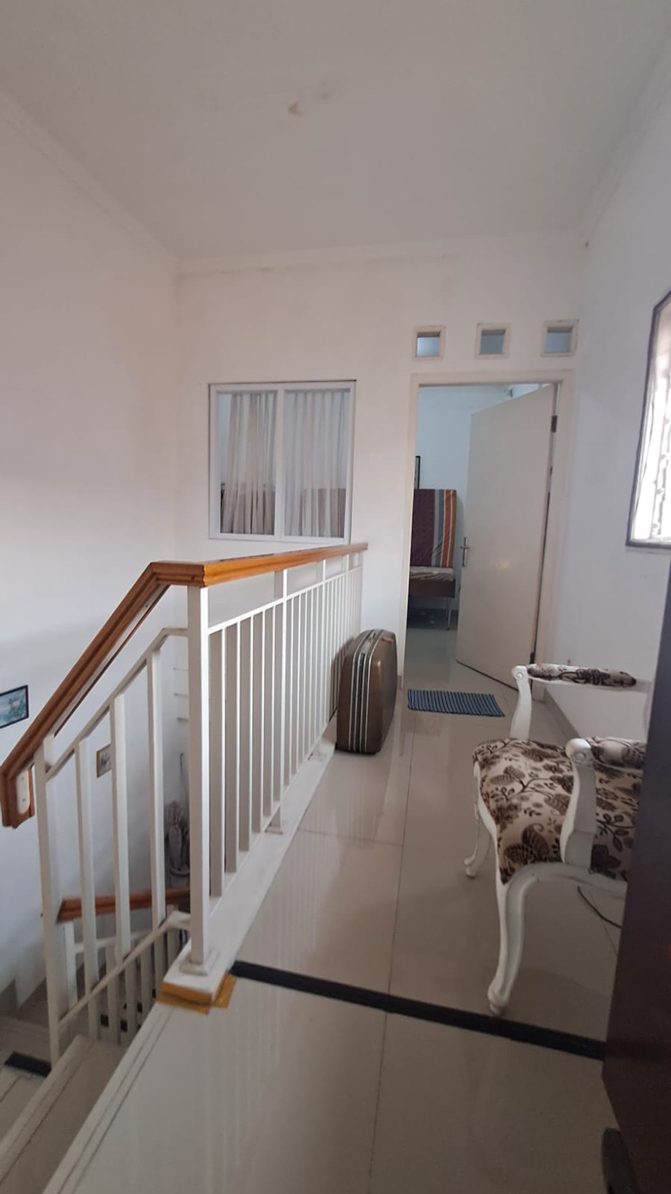 Rumah Siap Huni dalam Perumahan dan Lokasi Strategis @Villa Asean, Pondok Cabe