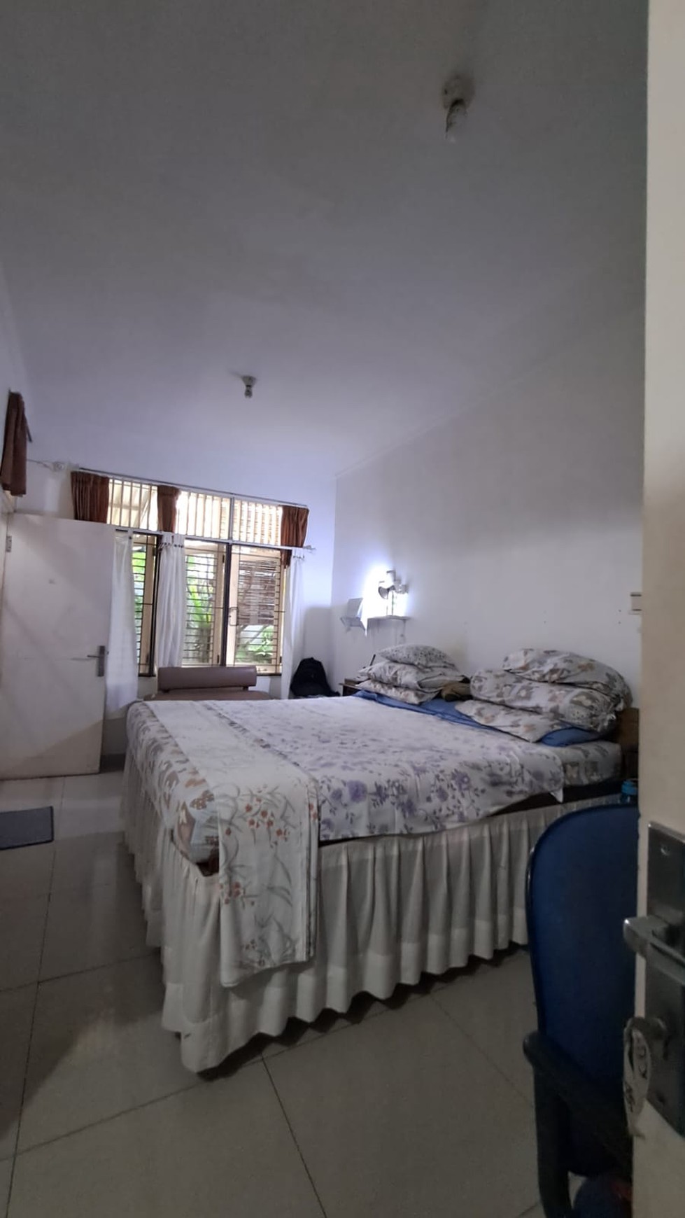 Rumah Siap Huni dalam Perumahan dan Lokasi Strategis @Villa Asean, Pondok Cabe