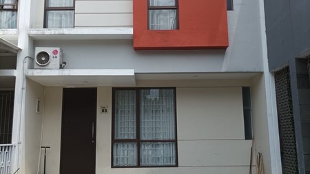 Rumah Minimalist di Graha Raya Bintaro