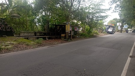 Tanah SHM 2265 Meter Persegi Lokasi Strategis Jalan Tajem Ngemplak Sleman 