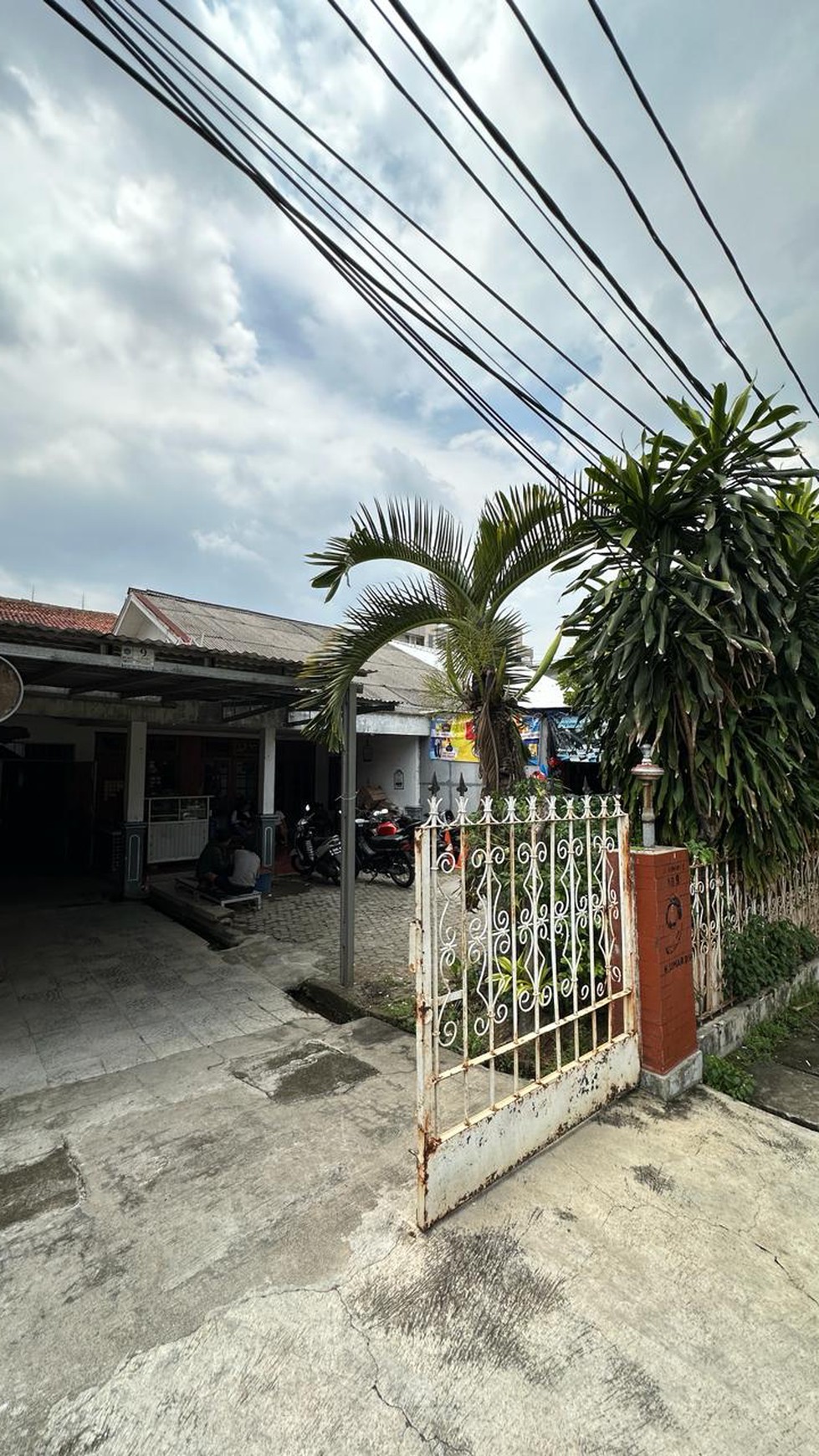 Rumah  Hitung tanah di Gaharu Cilandak, JakSel