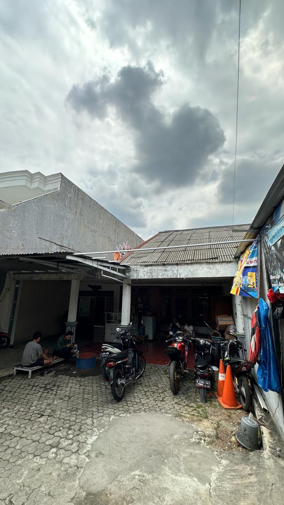 Rumah  Hitung tanah di Gaharu Cilandak, JakSel