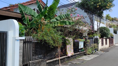 Rumah Bagus Di Jl Ciawi Kebayoran Baru Jakarta Selatan