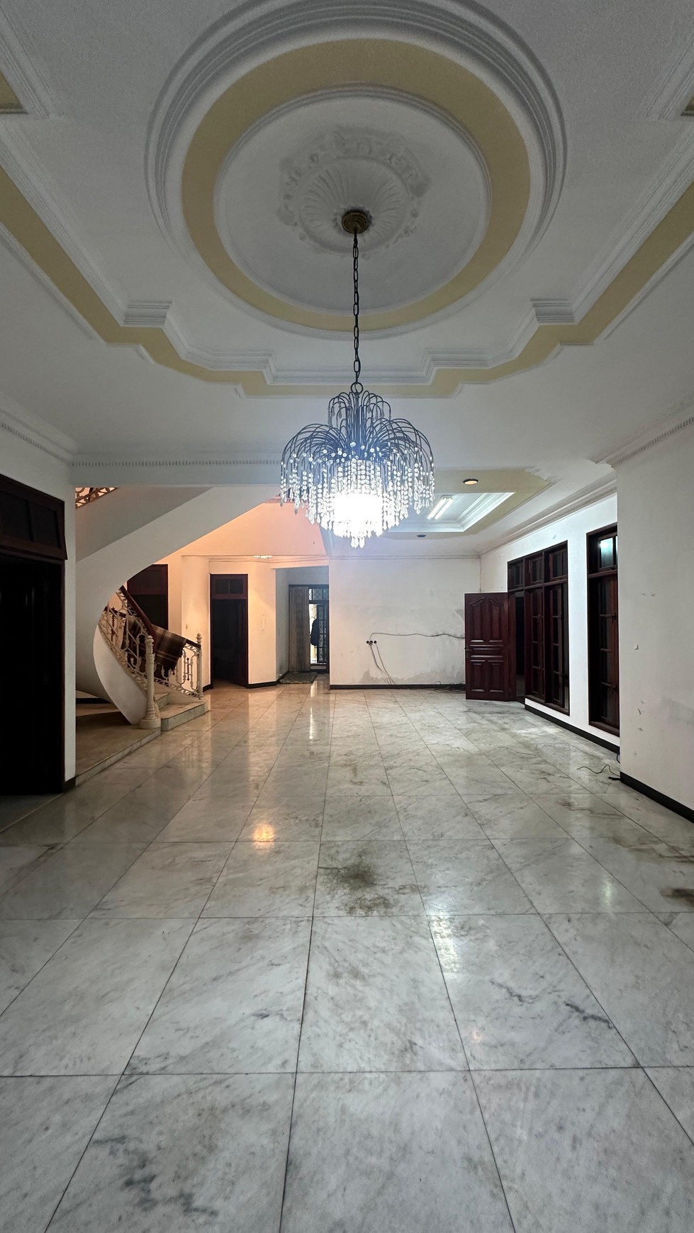 Rumah Bagus Di Jl Panglima Polim kebayoran Baru Jakarta Selatan