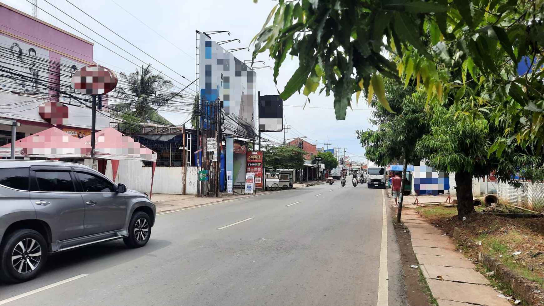 TANAH DAN BANGUNAN DIHITUNG TANAH SAJA DI LOKASI STRATEGIS PINGGIR JALAN RAYA TELUK JAMBE KARAWANG