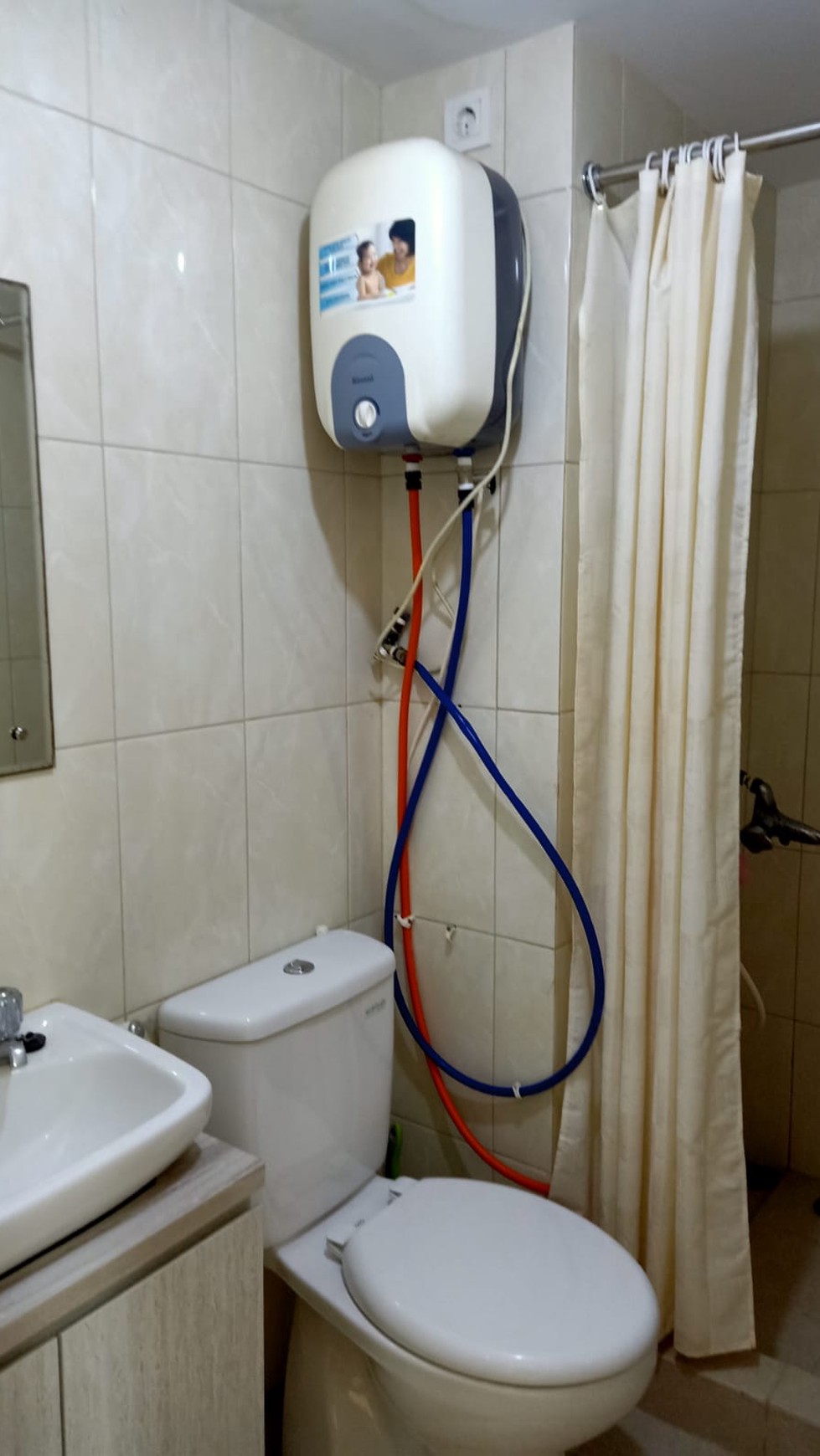 Apartemen Harga  termurah 2 BR di Springlake , Bekasi