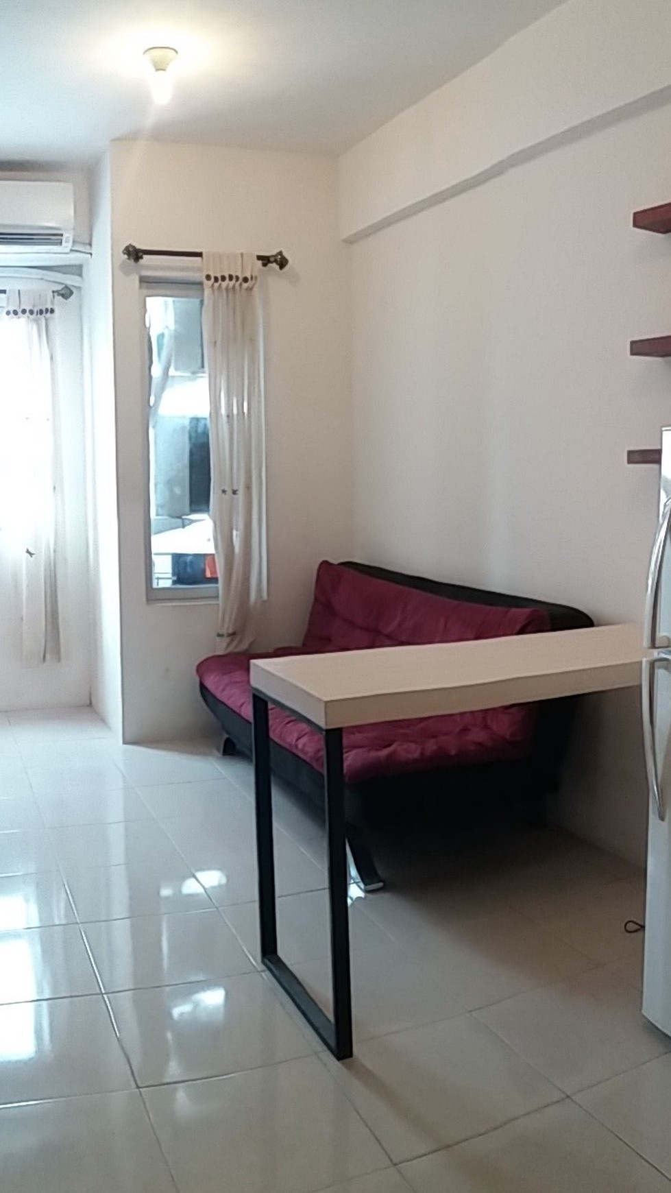 Disewakan Apartemen Puncak Permai, Tower A. Furnished