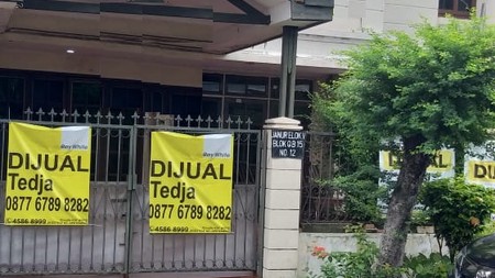 Terletak di kompleks yang nyaman, asri, aman , nego sampai deal
