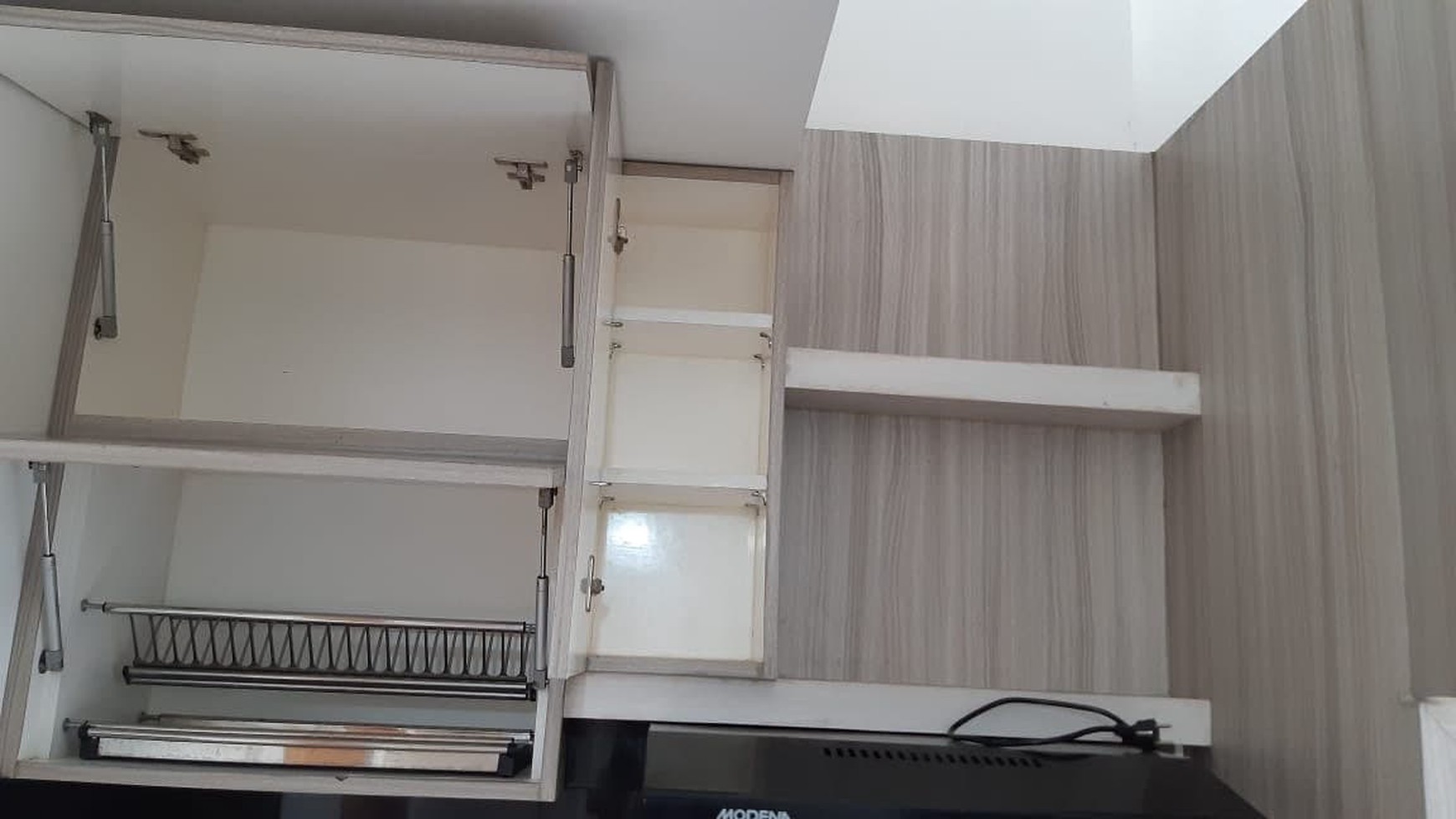 Disewakan Apartemen Puncak Permai, Dekat Pasar Modern