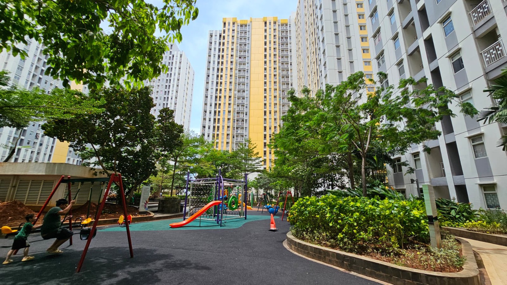 Apartemen 2 BR Jual rugi di Springlake, Bekasi