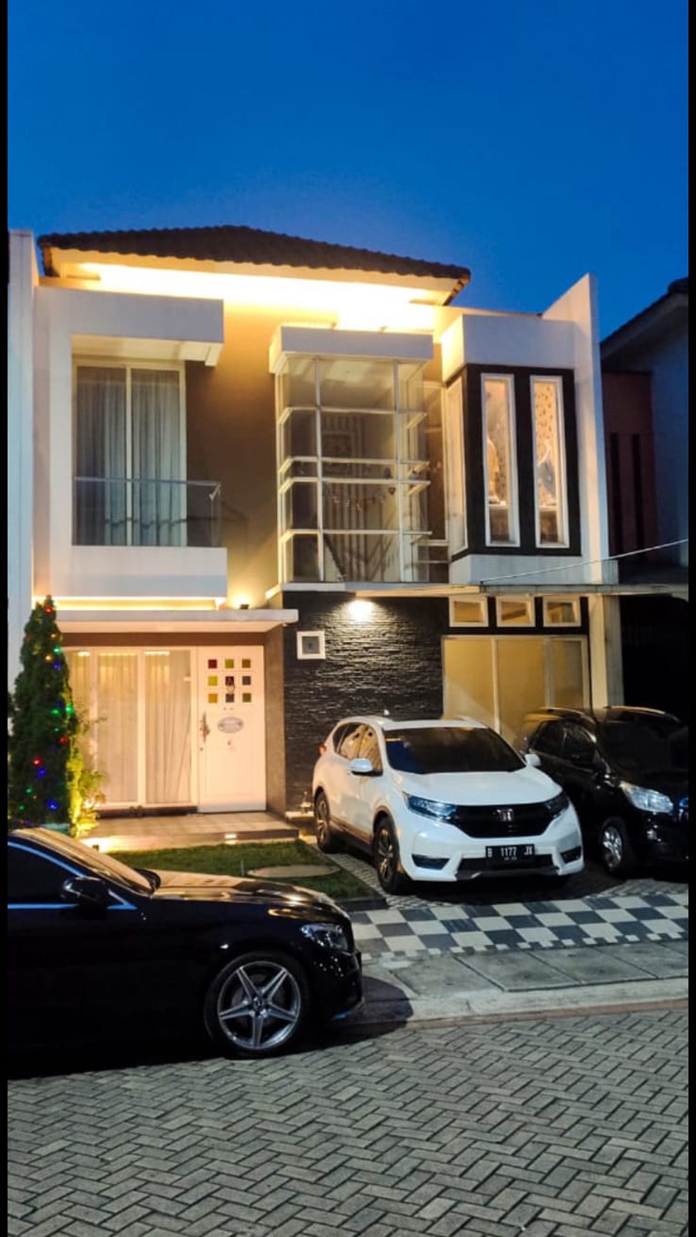 Dijual rumah kondisi bagus di BSD City, Serpong, Residence One, cluster Jade 