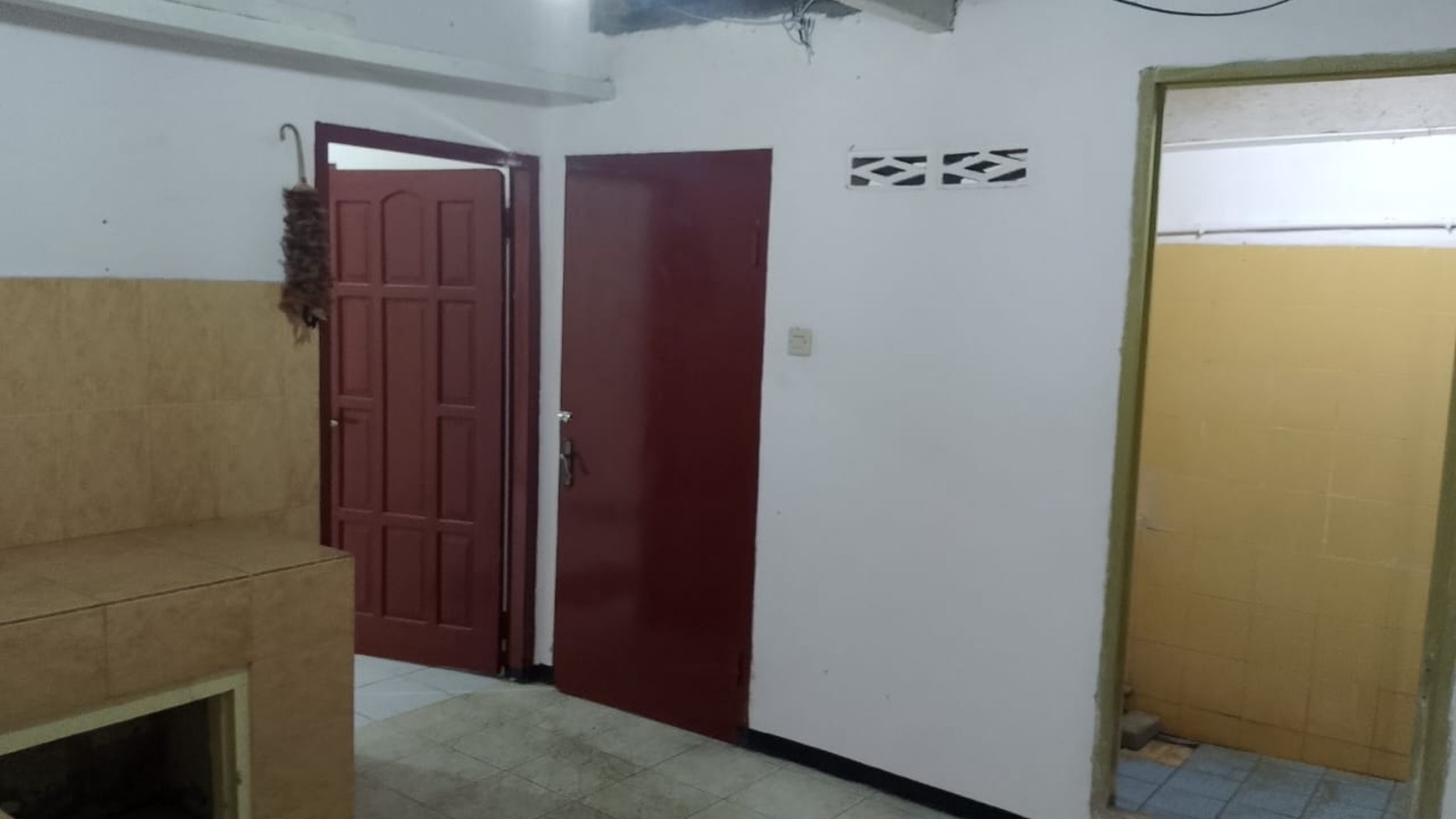 RUMAH ASRI PAKIS TIRTOSARI PUSAT KOTA SURABAYA