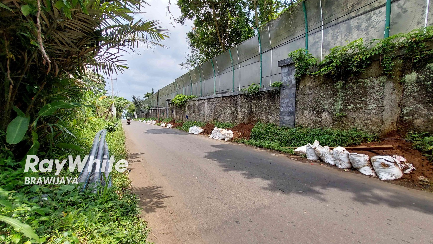 Kavling tanah di Ciawi, Bogor, tepi jalan raya, hanya 3 km dari pintu tol Ciawi