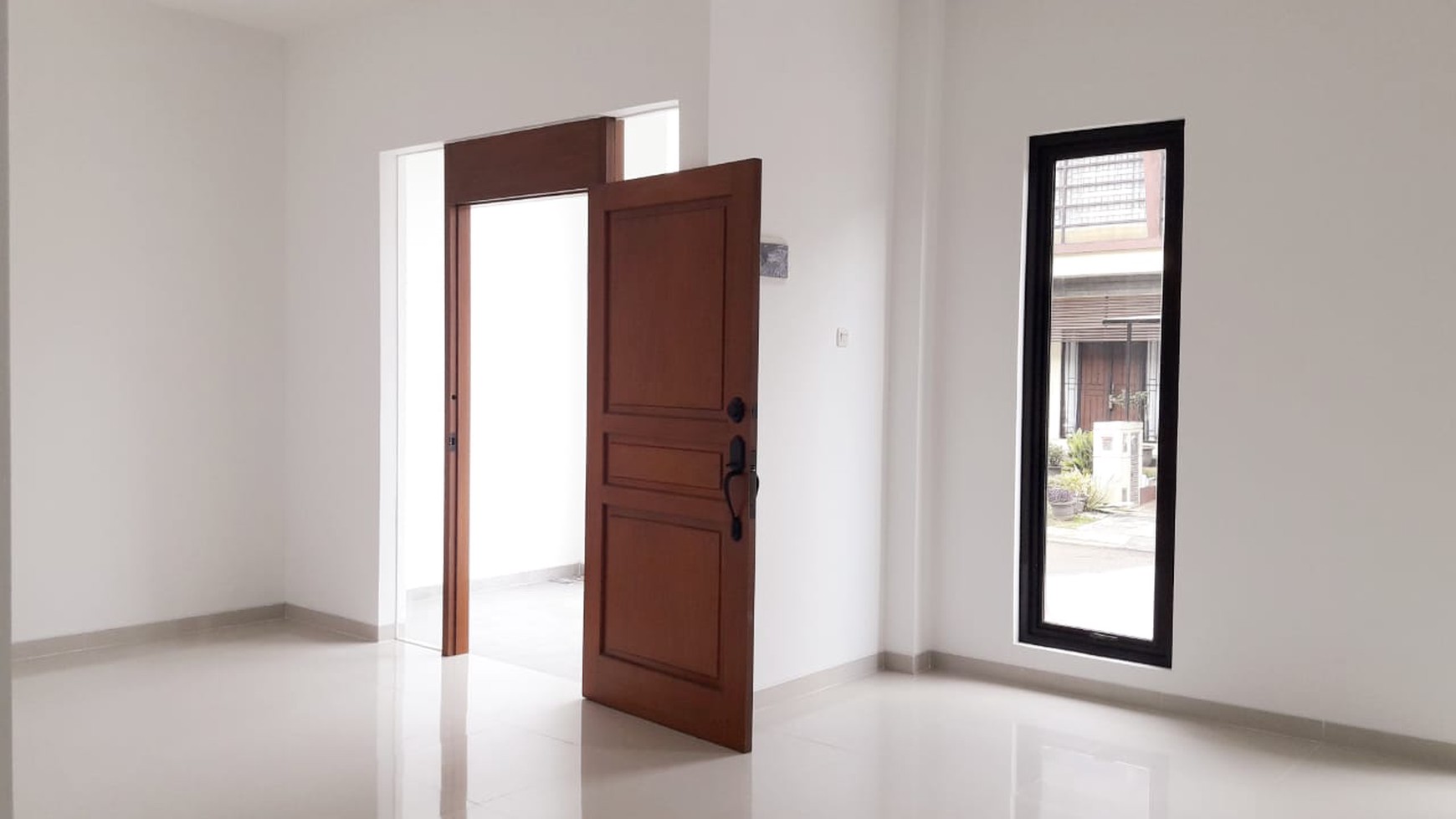 Rumah Minimalis Brand New Dalam Cluster Harga Bagus di Sektor 9 Bintaro Jaya 